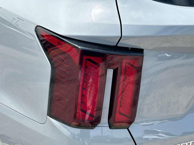 new 2025 Kia Sorento car, priced at $36,675