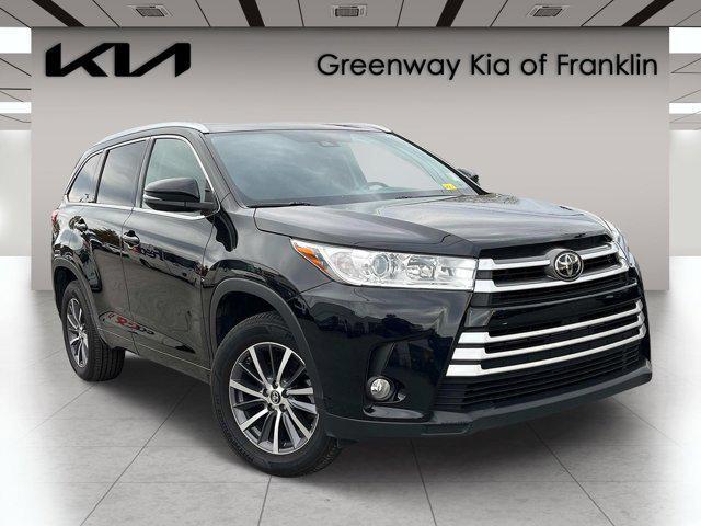 used 2018 Toyota Highlander car, priced at $21,776