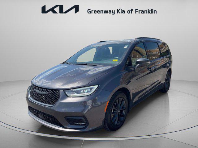 used 2021 Chrysler Pacifica car, priced at $25,000