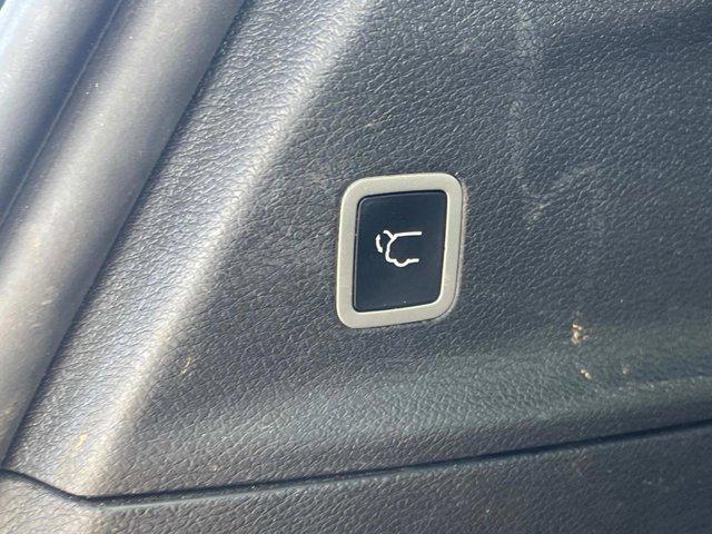 used 2021 Chrysler Pacifica car, priced at $25,000