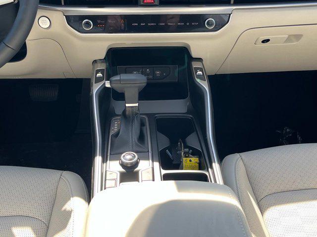 new 2025 Kia Sorento car, priced at $37,185