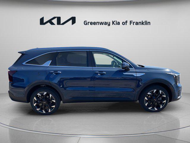 new 2025 Kia Sorento car, priced at $37,685