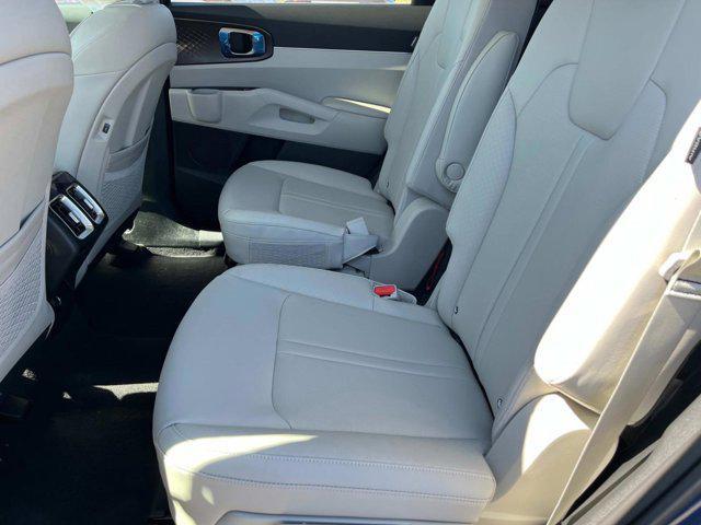 new 2025 Kia Sorento car, priced at $37,685