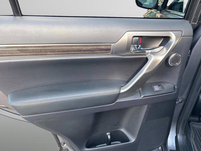 used 2023 Lexus GX 460 car, priced at $61,000