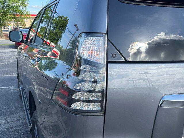 used 2023 Lexus GX 460 car, priced at $61,000