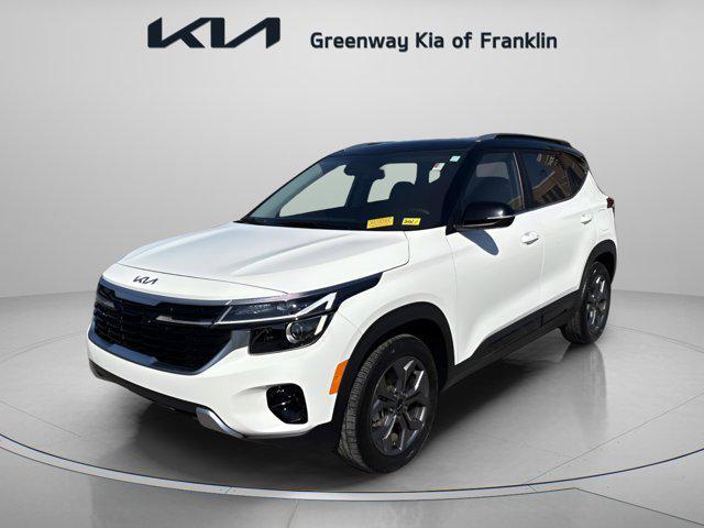 used 2024 Kia Seltos car, priced at $21,000