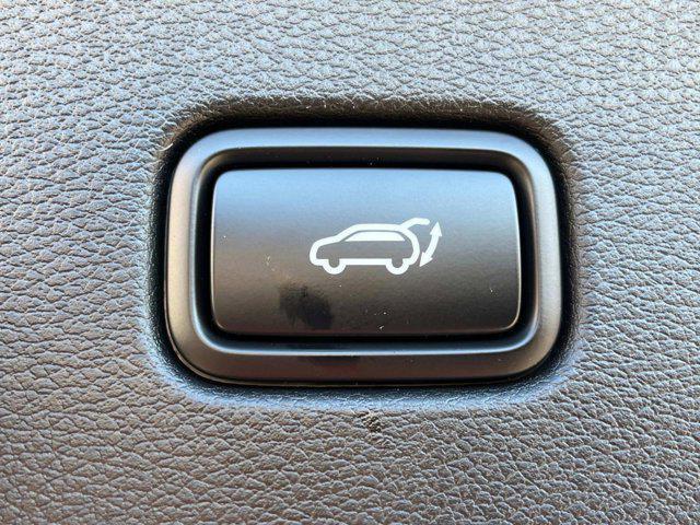 new 2025 Kia Sportage car, priced at $33,110