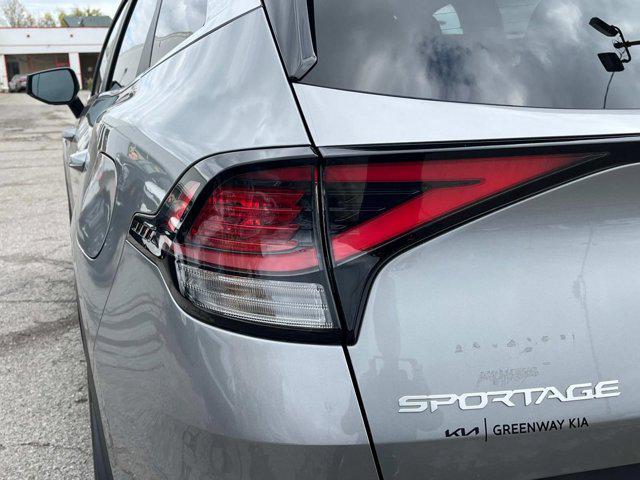 new 2025 Kia Sportage Hybrid car, priced at $30,140