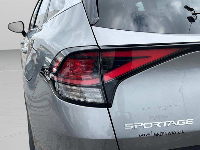 new 2025 Kia Sportage Hybrid car, priced at $29,390