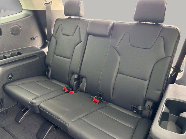 new 2025 Kia Telluride car, priced at $47,005