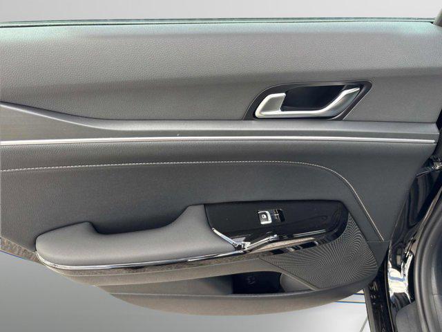 new 2025 Kia K5 car, priced at $32,150