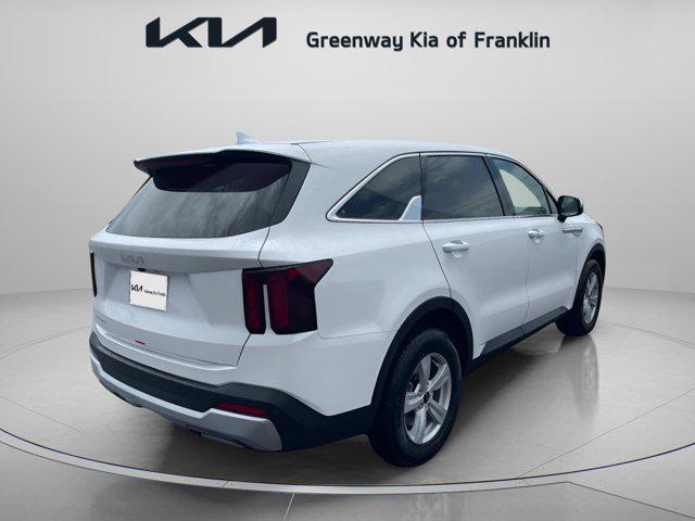 new 2025 Kia Sorento car, priced at $32,625