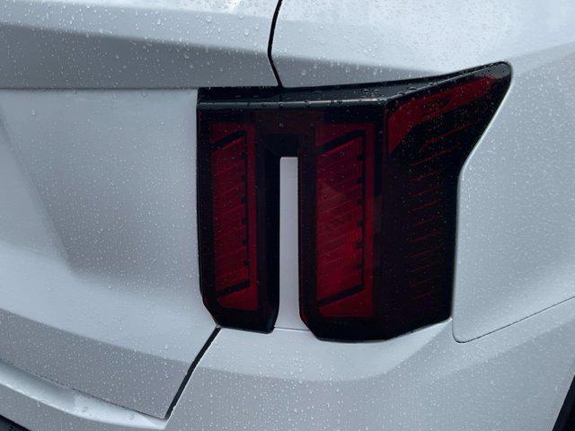 new 2025 Kia Sorento car, priced at $32,625