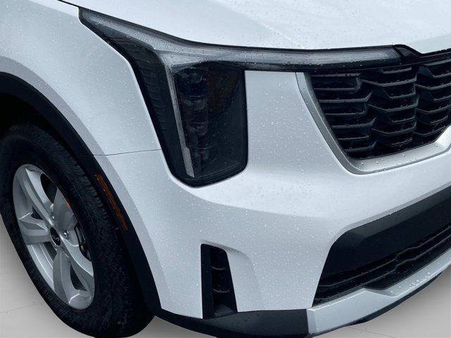 new 2025 Kia Sorento car, priced at $32,625