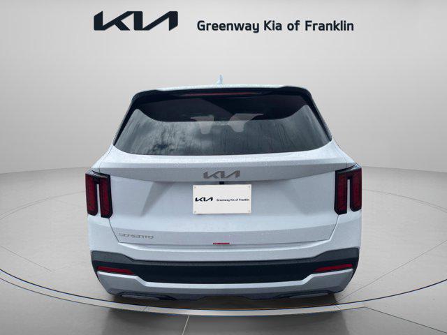 new 2025 Kia Sorento car, priced at $32,625