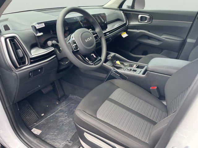 new 2025 Kia Sorento car, priced at $32,625