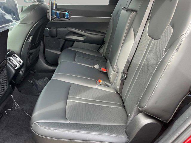 new 2025 Kia Sorento car, priced at $37,025