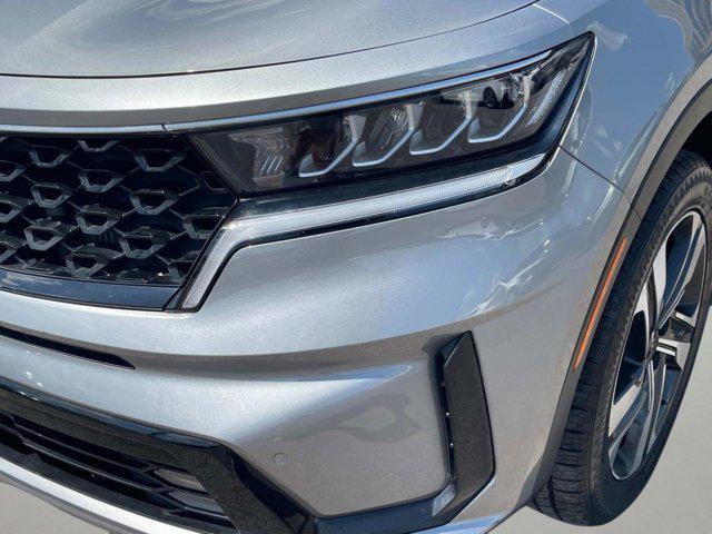 used 2023 Kia Sorento Hybrid car, priced at $30,600