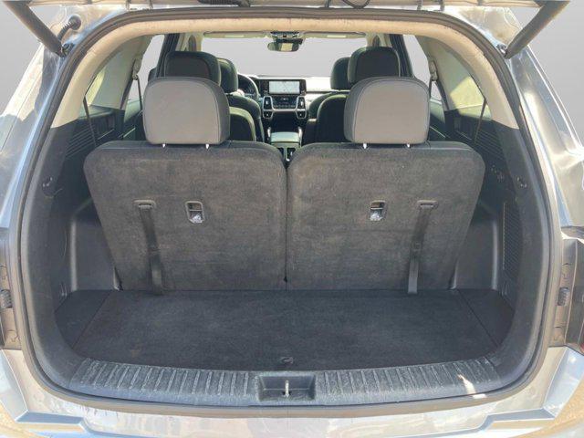 used 2023 Kia Sorento Hybrid car, priced at $30,600