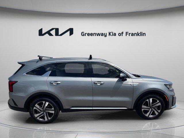 used 2023 Kia Sorento Hybrid car, priced at $30,600