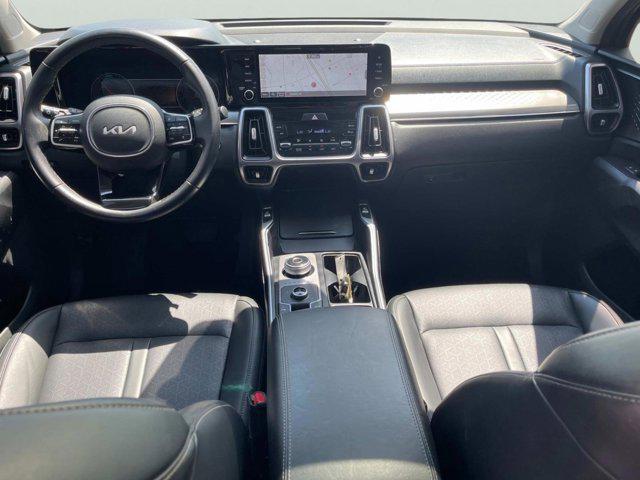 used 2023 Kia Sorento Hybrid car, priced at $30,600