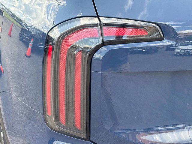 new 2025 Kia Telluride car, priced at $52,270