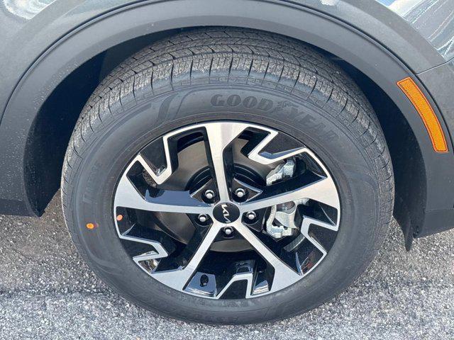 new 2025 Kia Sportage Hybrid car, priced at $35,325