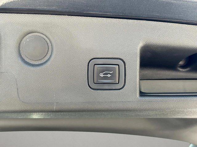 used 2022 Chevrolet Equinox car, priced at $21,500