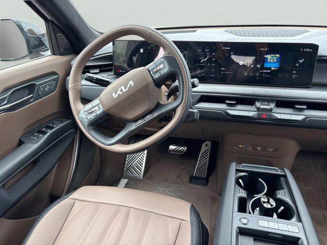 new 2026 Kia EV9 car, priced at $77,010