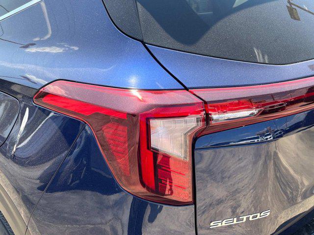 new 2025 Kia Seltos car, priced at $30,255