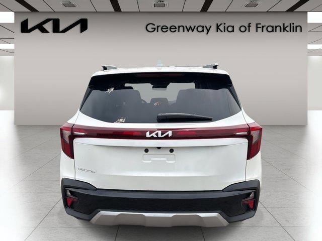 new 2025 Kia Seltos car, priced at $26,420