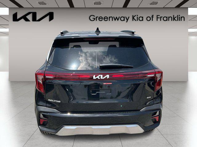 new 2025 Kia Seltos car, priced at $33,050