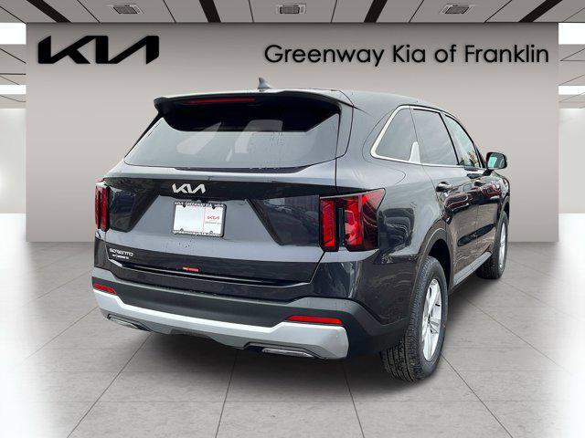 new 2025 Kia Sorento car, priced at $33,590