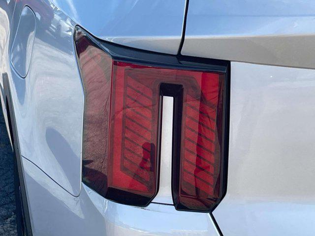 new 2025 Kia Sorento Hybrid car, priced at $45,490