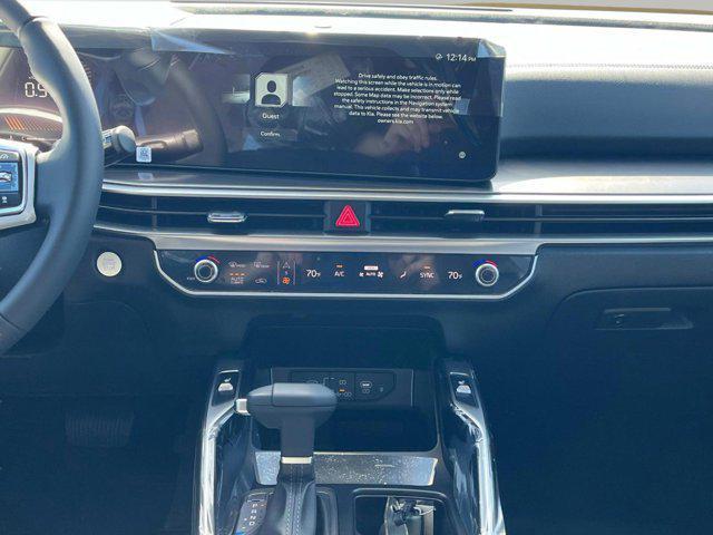 new 2025 Kia Sorento car, priced at $40,380