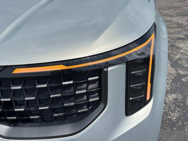 new 2025 Kia Carnival Hybrid car, priced at $56,175