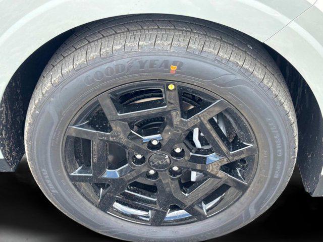 new 2025 Kia Carnival Hybrid car, priced at $56,175