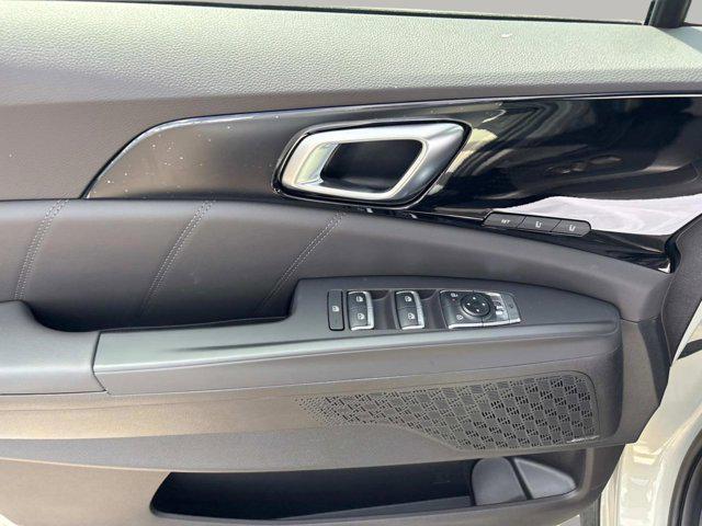 new 2025 Kia Carnival Hybrid car, priced at $56,175