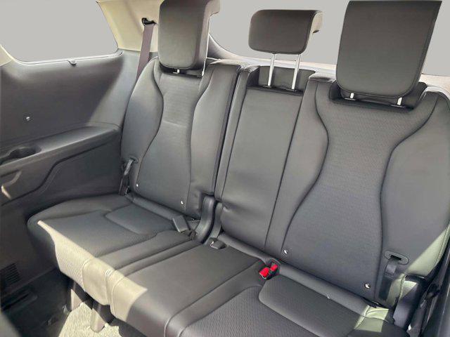 new 2025 Kia Carnival Hybrid car, priced at $56,175
