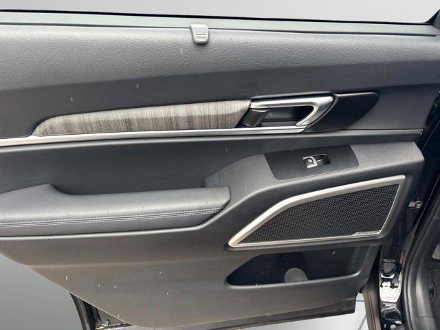 used 2023 Kia Telluride car, priced at $37,700