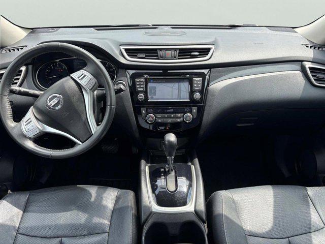 used 2014 Nissan Rogue car, priced at $10,000