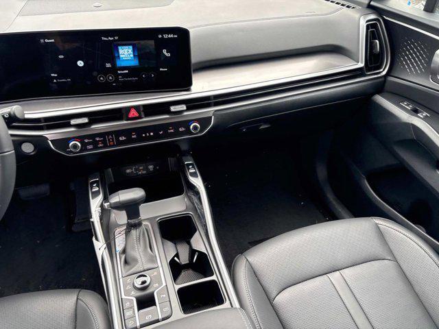 new 2025 Kia Sorento car, priced at $36,690