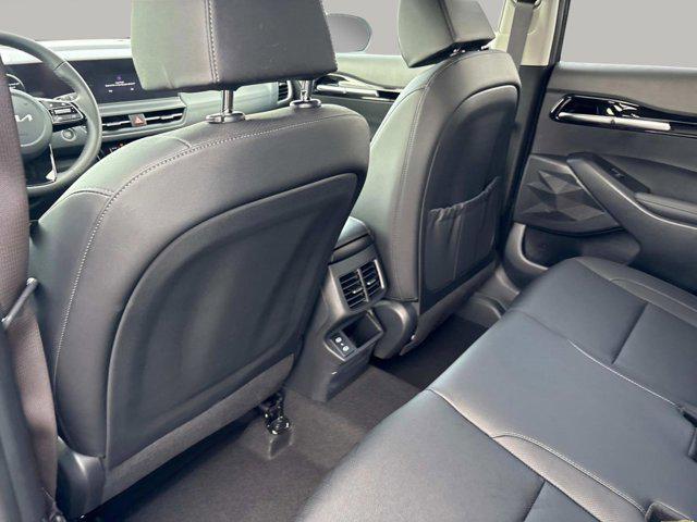 new 2025 Kia Seltos car, priced at $29,525