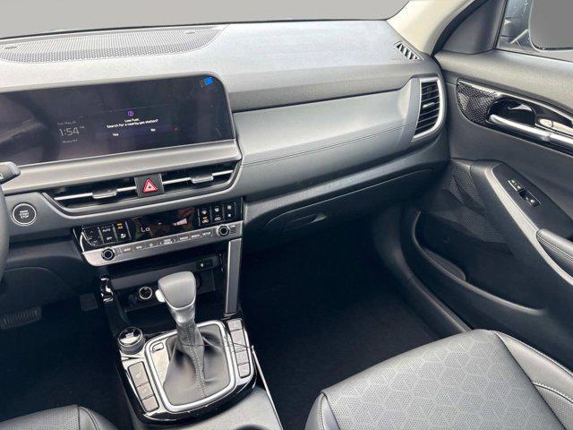 new 2025 Kia Seltos car, priced at $29,525
