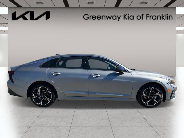 new 2025 Kia K5 car, priced at $30,025