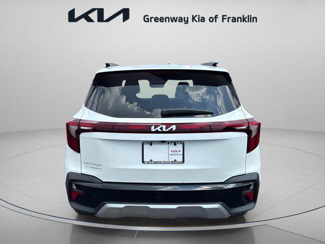 new 2026 Kia Seltos car, priced at $27,010