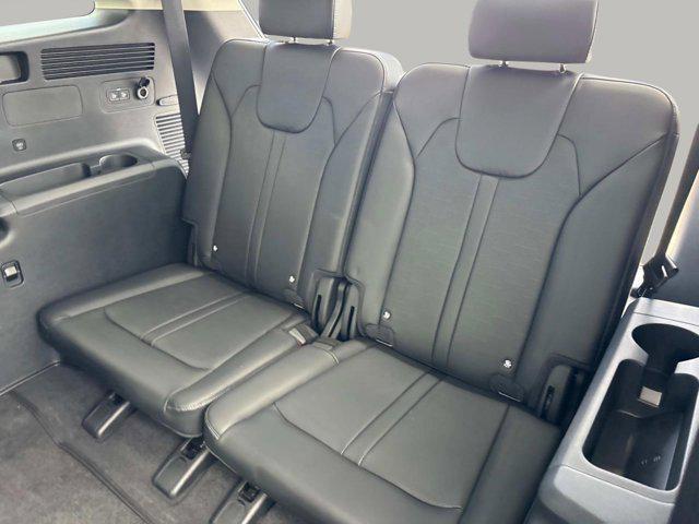 new 2025 Kia Sorento car, priced at $40,380
