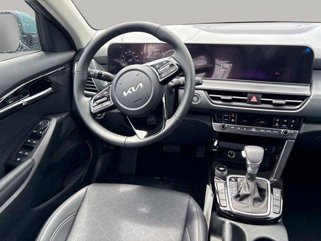new 2025 Kia Seltos car, priced at $26,525