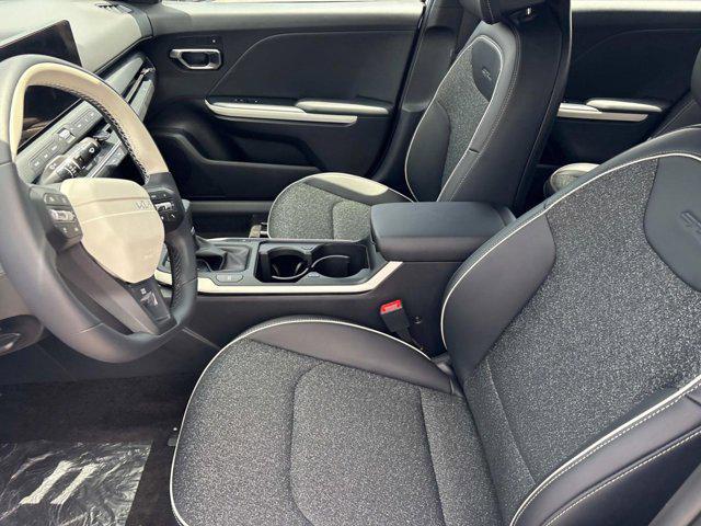 new 2025 Kia K4 car, priced at $24,647