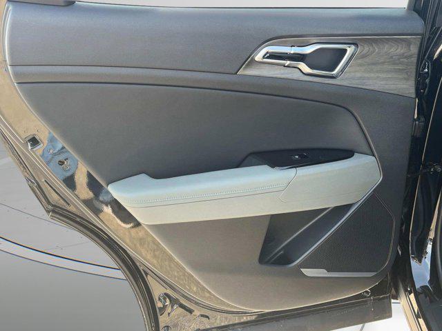 new 2025 Kia Sportage car, priced at $40,490